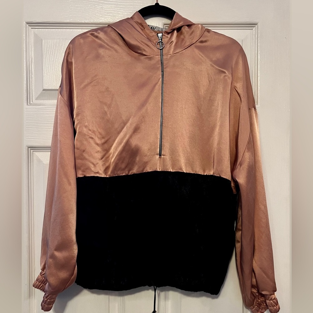 Zara rose gold and black pullover